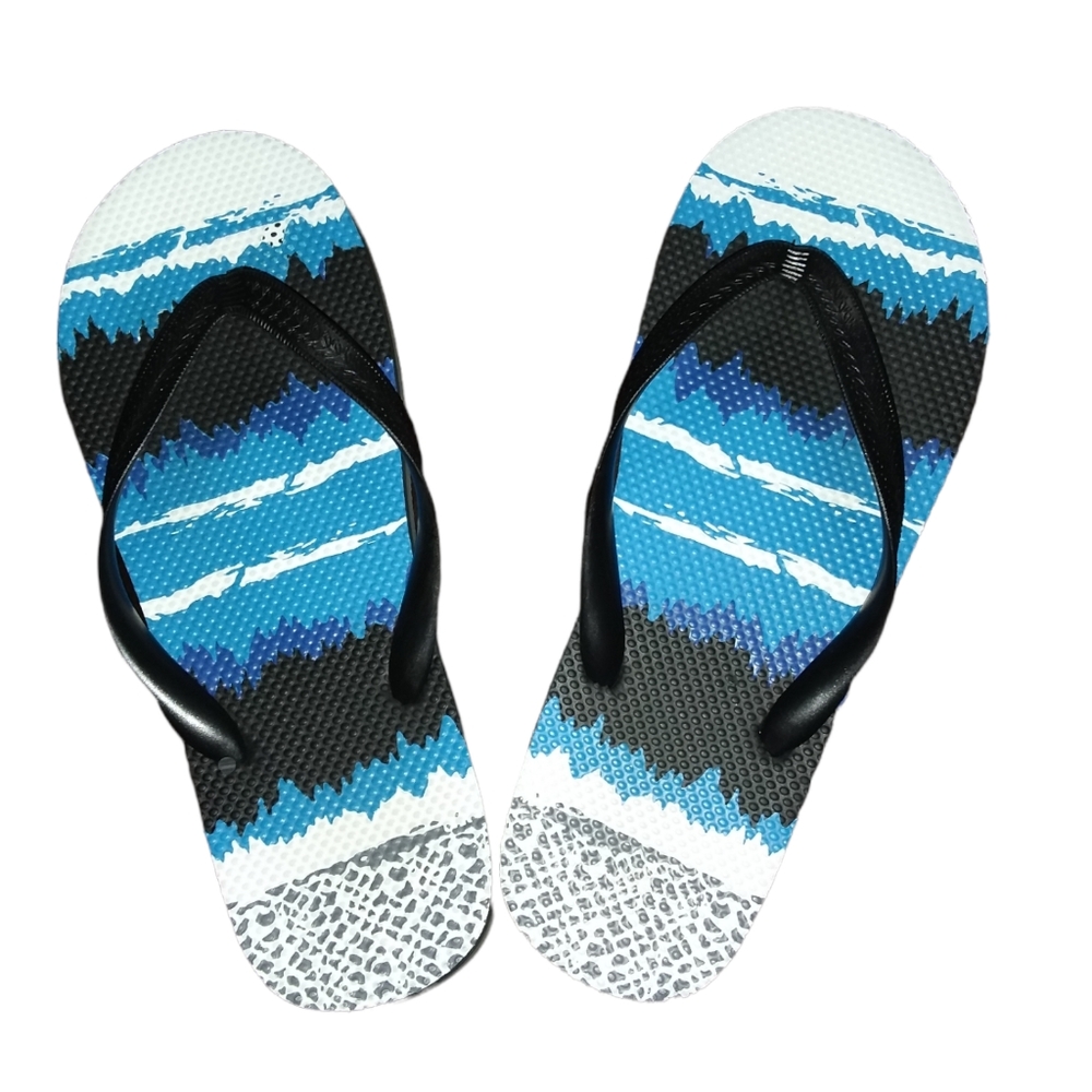 ⭐3/$15  NWOT - UNBRANDED Mens Flip Flops (9-10)